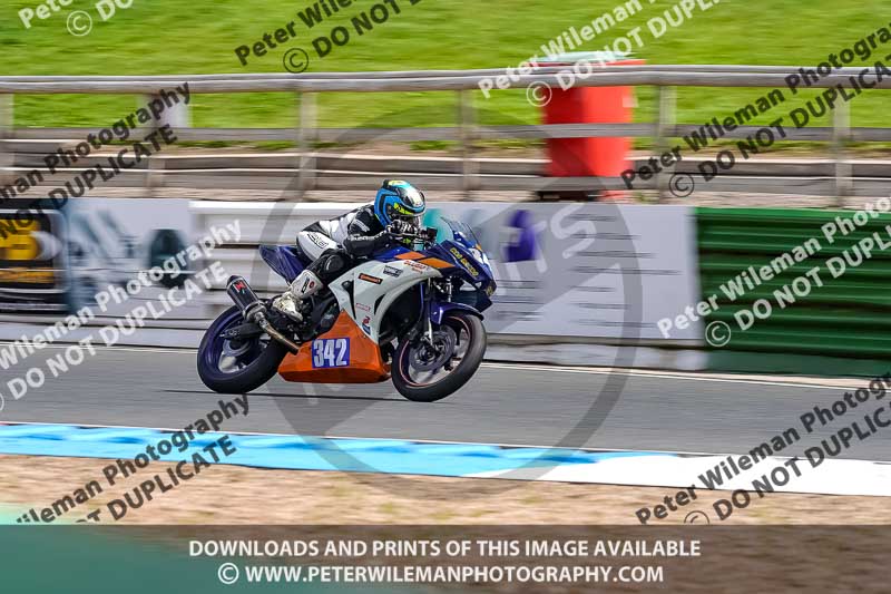 enduro digital images;event digital images;eventdigitalimages;mallory park;mallory park photographs;mallory park trackday;mallory park trackday photographs;no limits trackdays;peter wileman photography;racing digital images;trackday digital images;trackday photos